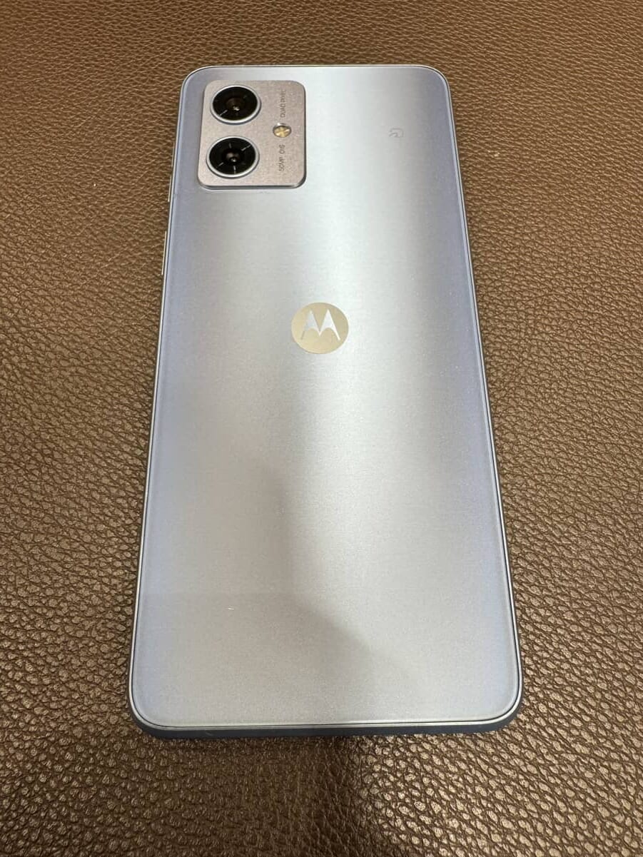 moto g64y 5Gシルバーブルー実機