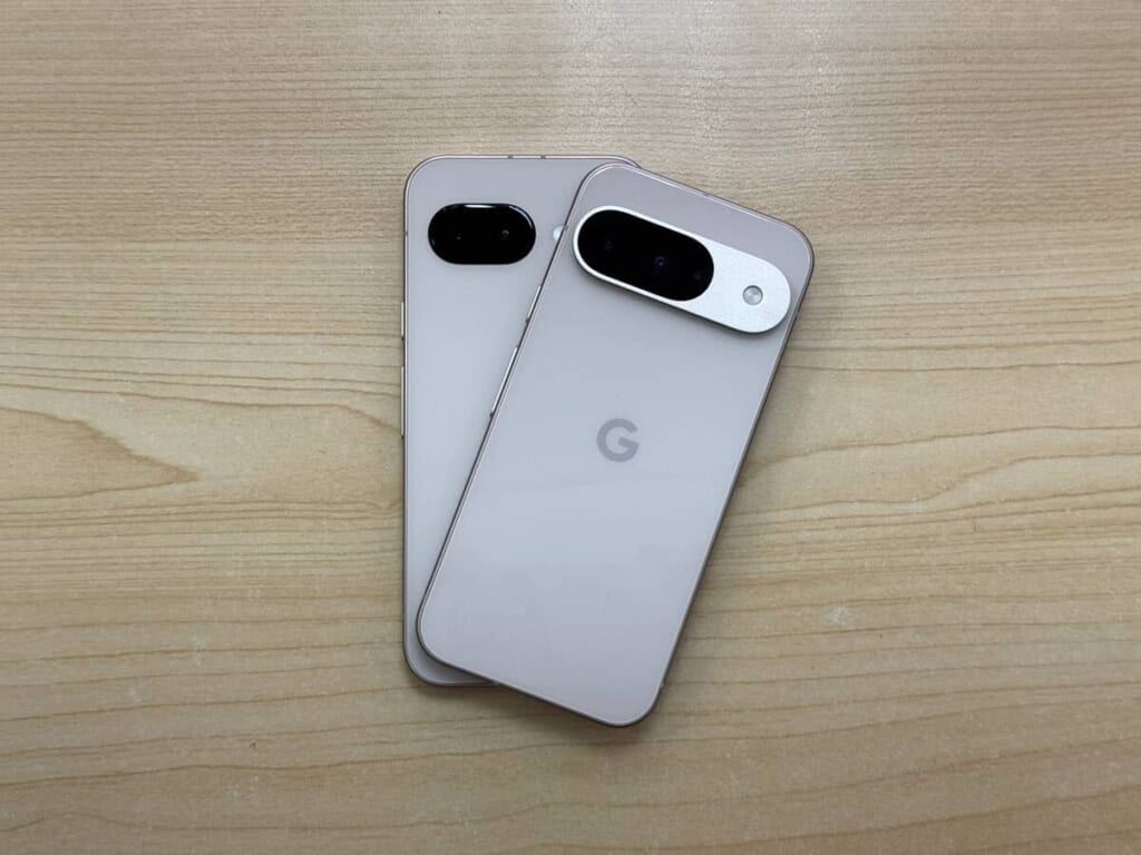 Pixel 9aとPixel 9のデザインを比較