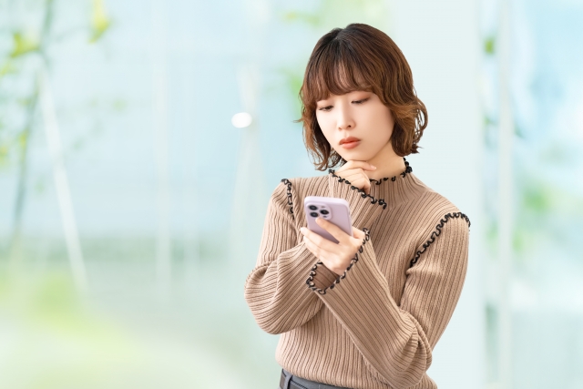 困る女性