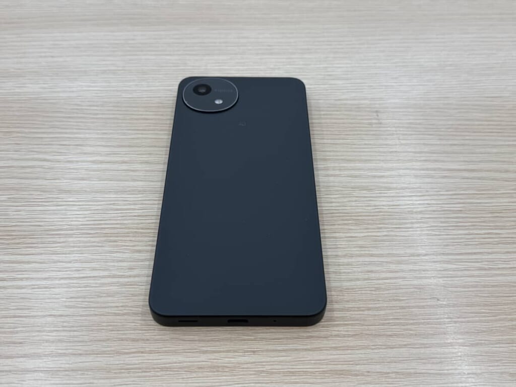 AQUOS wish5の実機写真