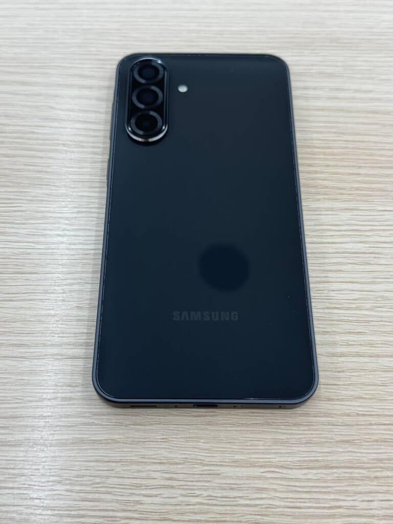 Galaxy A36 5Gの実機写真